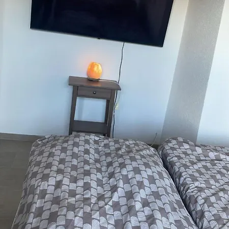Apartment Dream Vacation For 4 Geusts Easy To Arrive *